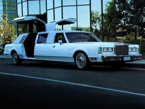 Lincoln Town Car Limousine Gold Wing '1986